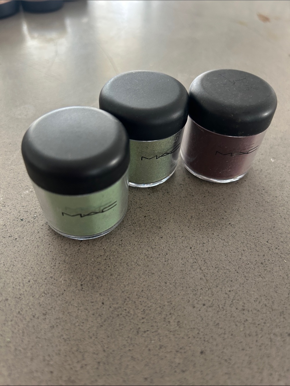 MAC Loose Pigment Trio Smoke Signal Golder’s Green Golden Olive barely used 7.5g